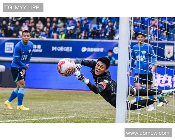 足球明星如何关心球迷的心声与需求探讨球迷与明星之间的互动关系