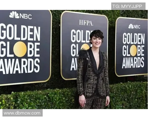 女性足球明星发型与花纹设计的时尚潮流解析与图片展示